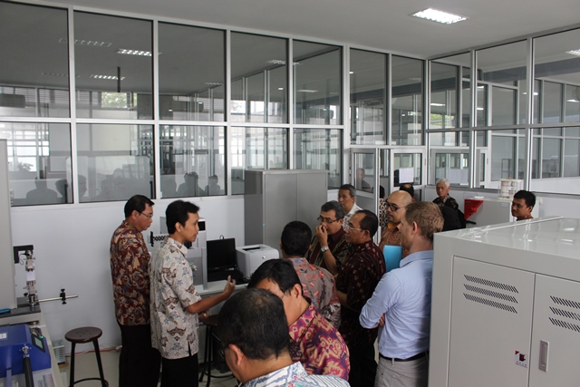 Visitasi 3 Kementerian ke AK Tekstil Solo