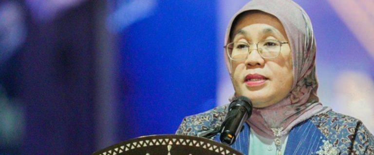 Kemenperin Dorong IKM Tenun Pakai Pewarna Alam