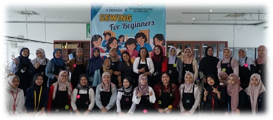 Dharma Wanita Persatuan Gelar Pelatihan “Sewing For Beginners” dalam Rangka Dies Natalis 1 Dekade AK-Tekstil Solo