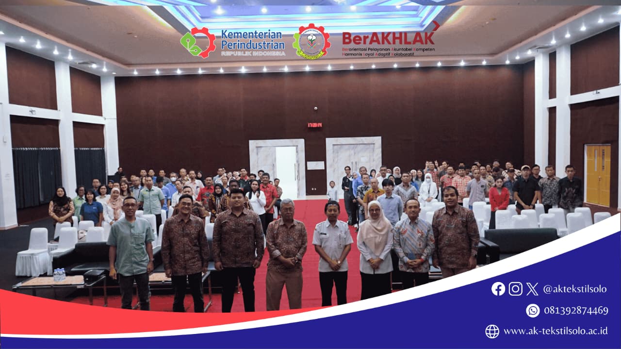 Komitmen Industri Hijau, AK Tekstil Solo Jadi Tuan Rumah Sosialisasi Regulasi Lingkungan Bersama API Jateng