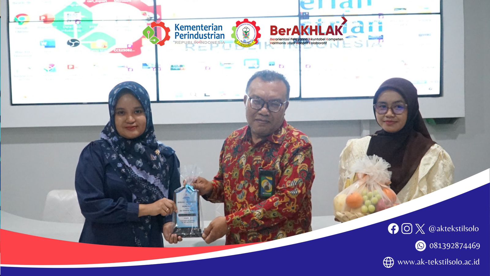 AK Tekstil Solo Sambut Kunjungan Edukasi PKBM untuk Kenalkan Sektor Vokasi Tekstil