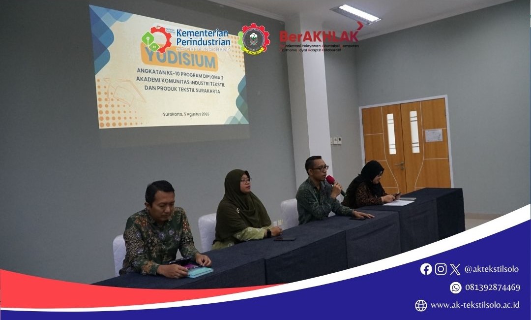 113 Mahasiswa Resmi Lulus dalam Yudisium Angkatan Ke-10 AK-Tekstil Solo Tahun 2026